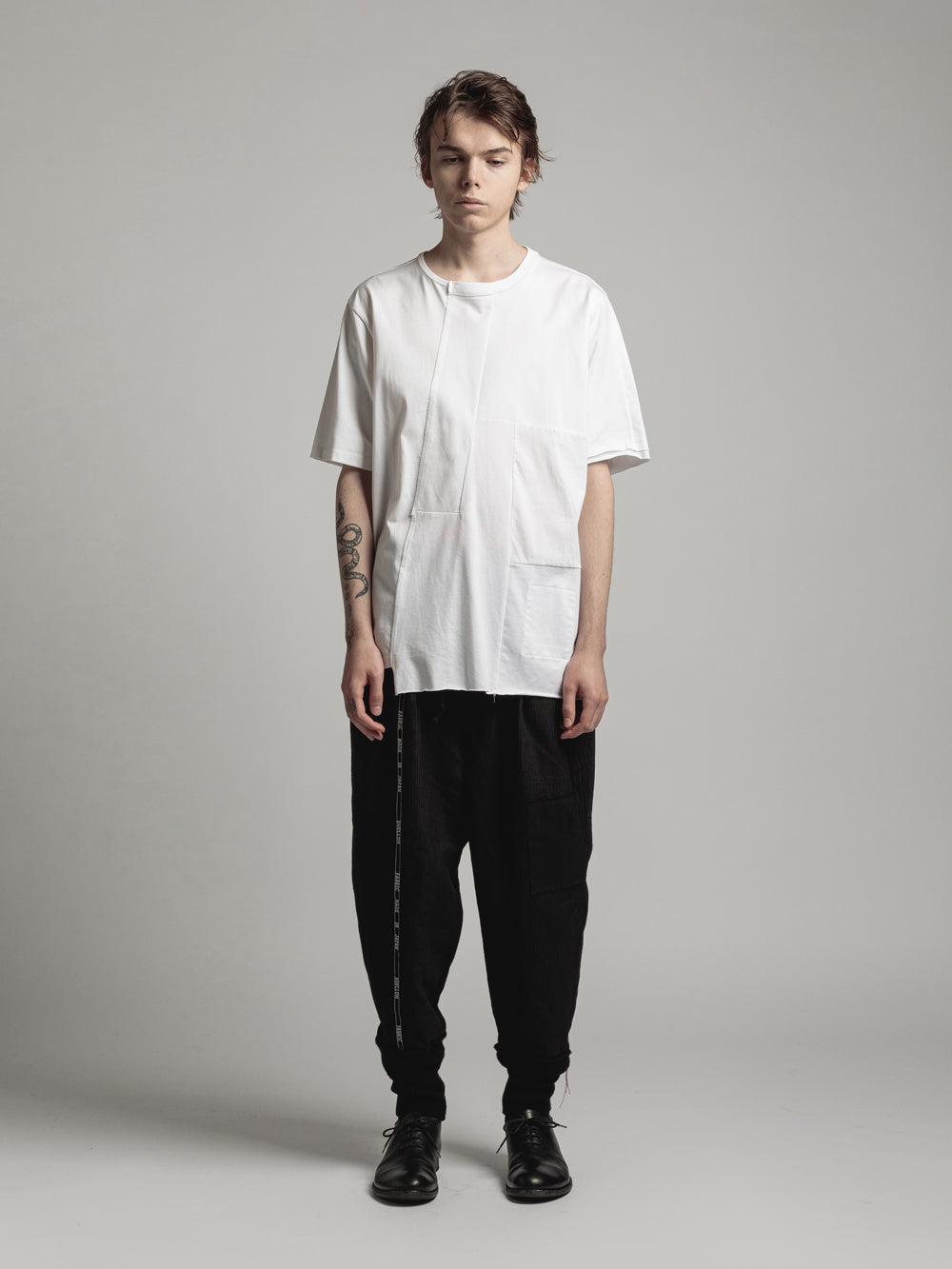 PANELED T-SHIRT