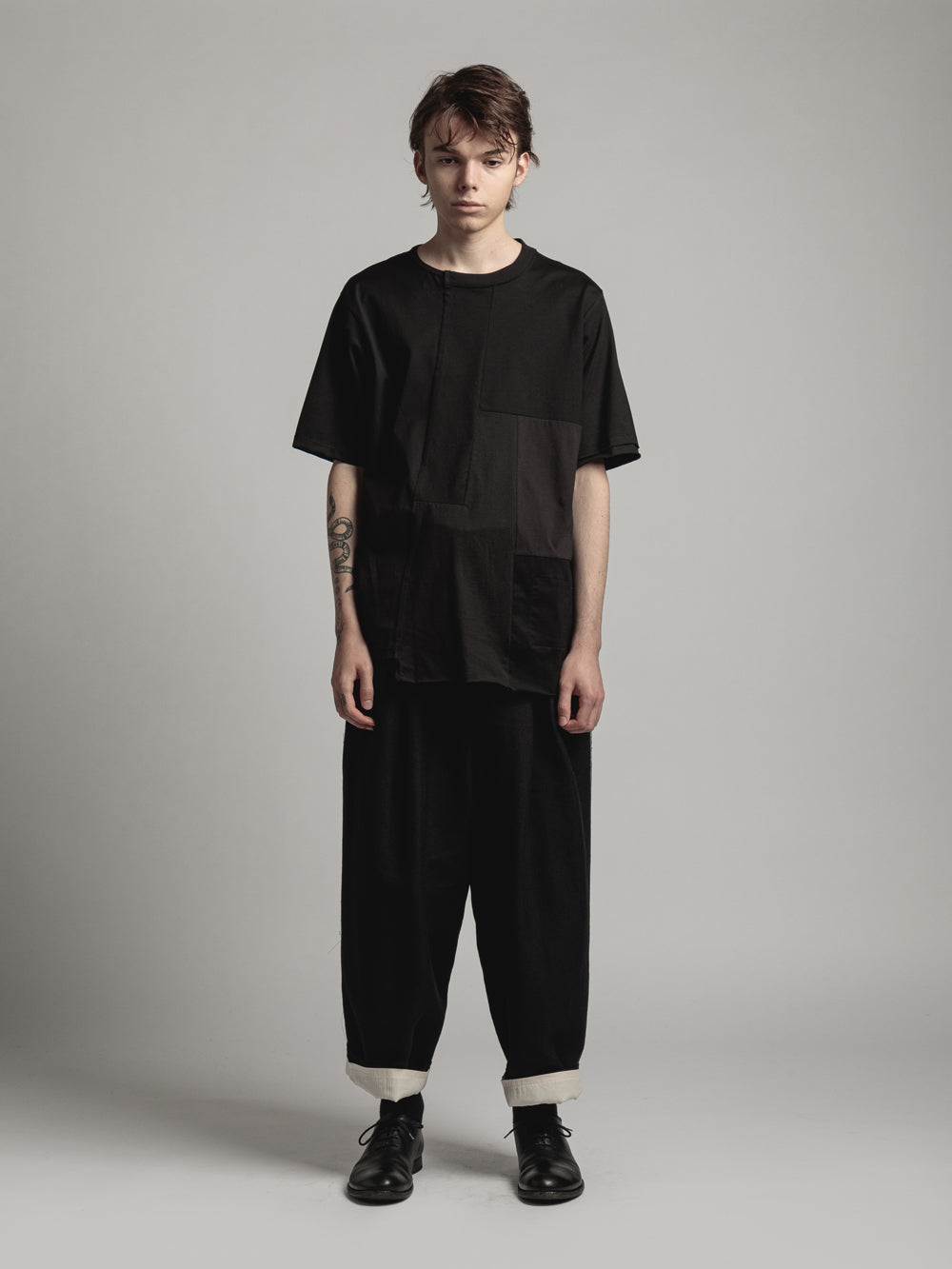 PANELED T-SHIRT