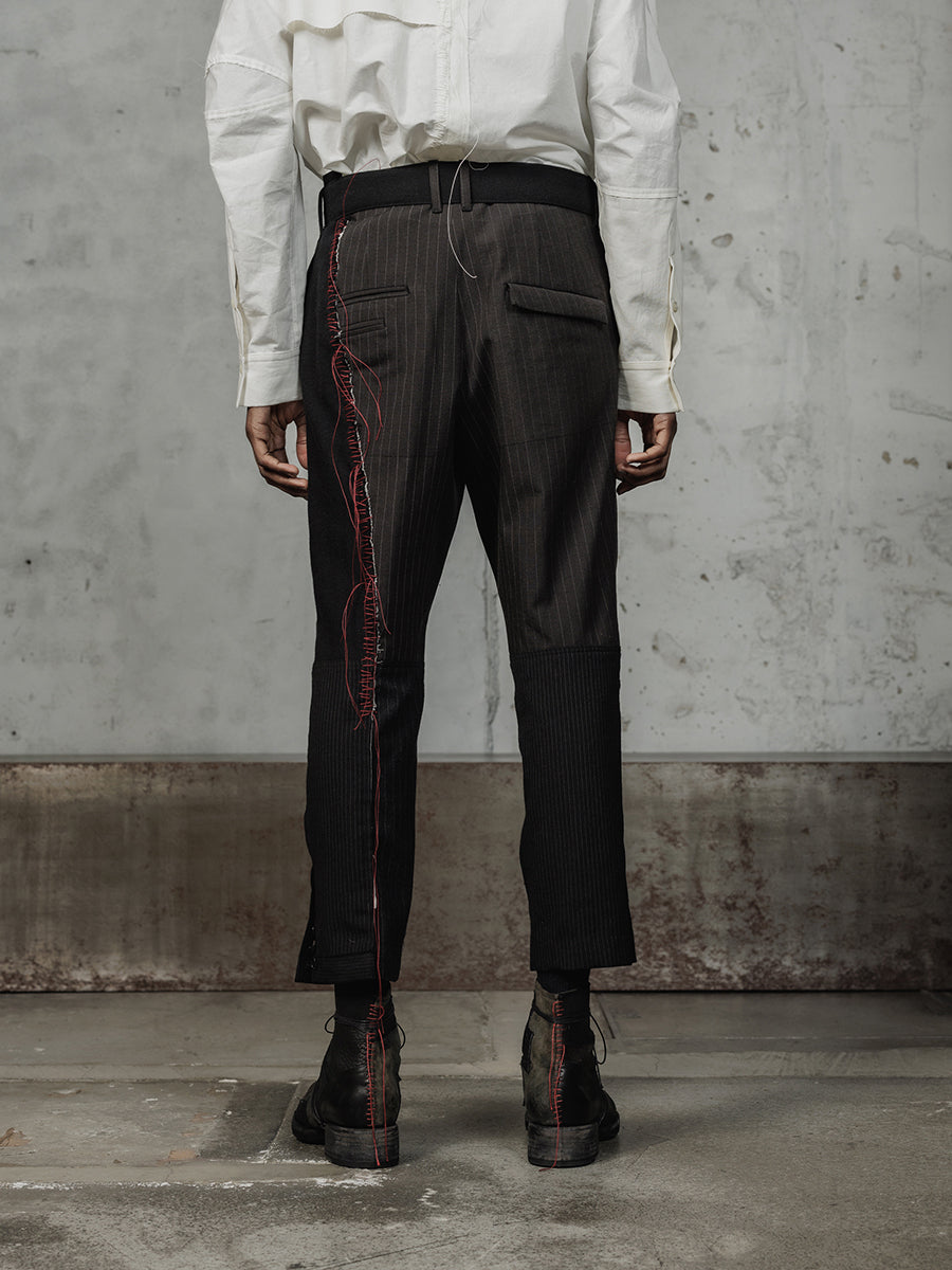 PATCHED SLIM CROPPED TROUSERS