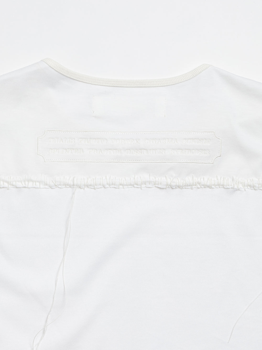EMBROIDERY POCKT T-SHIRT